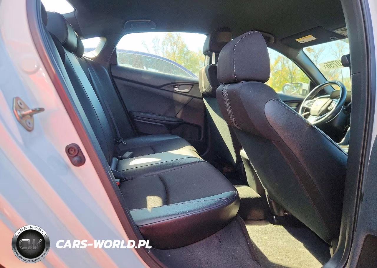 2019 Honda Civic Sport VIN:2HGFC2F86KH602153 - 10