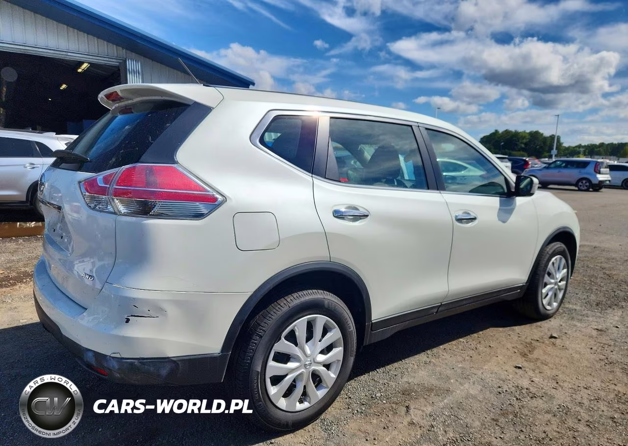 2015 Nissan Rogue S VIN:5N1AT2MV8FC779518 - 3