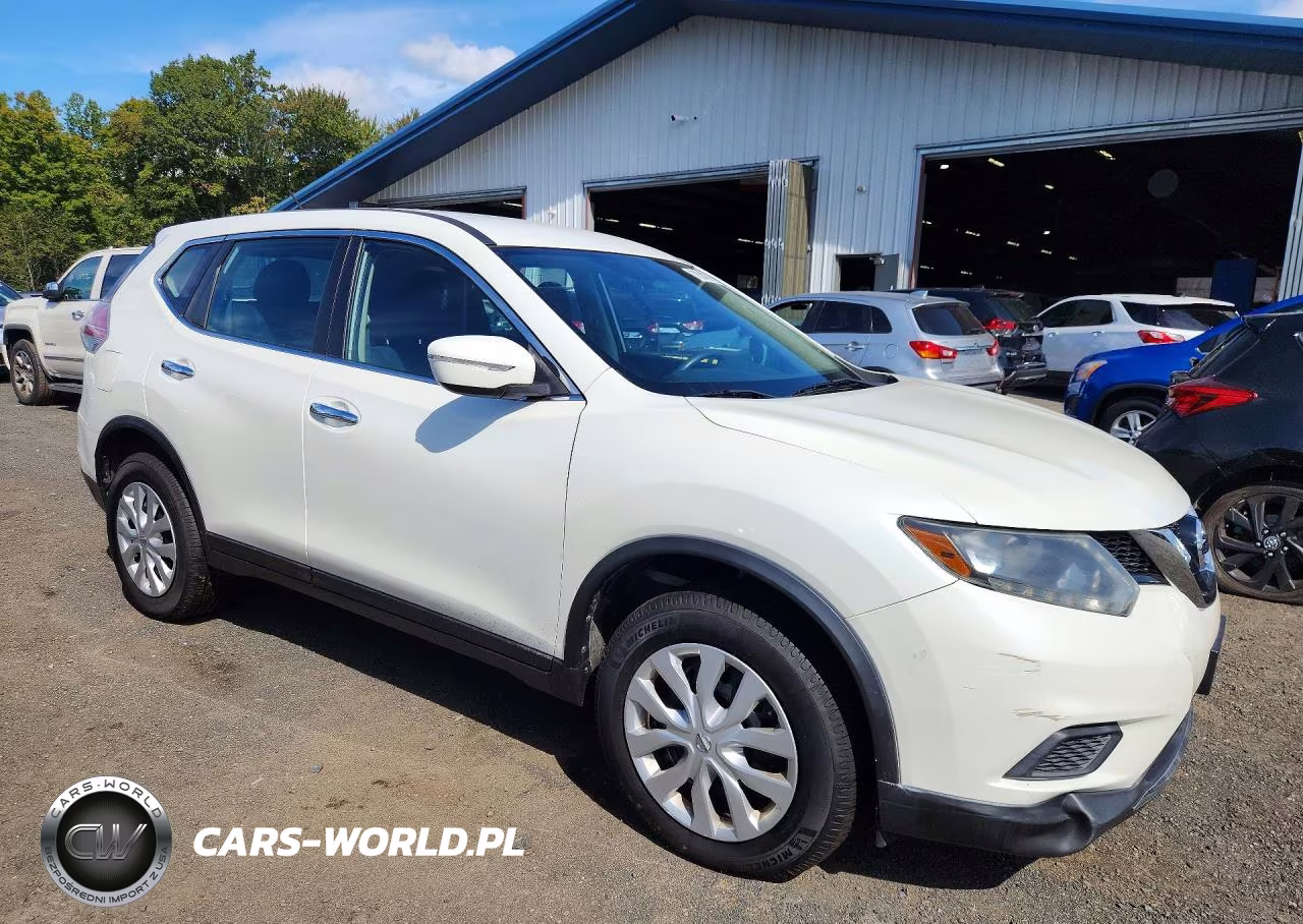 2015 Nissan Rogue S VIN:5N1AT2MV8FC779518 - 4