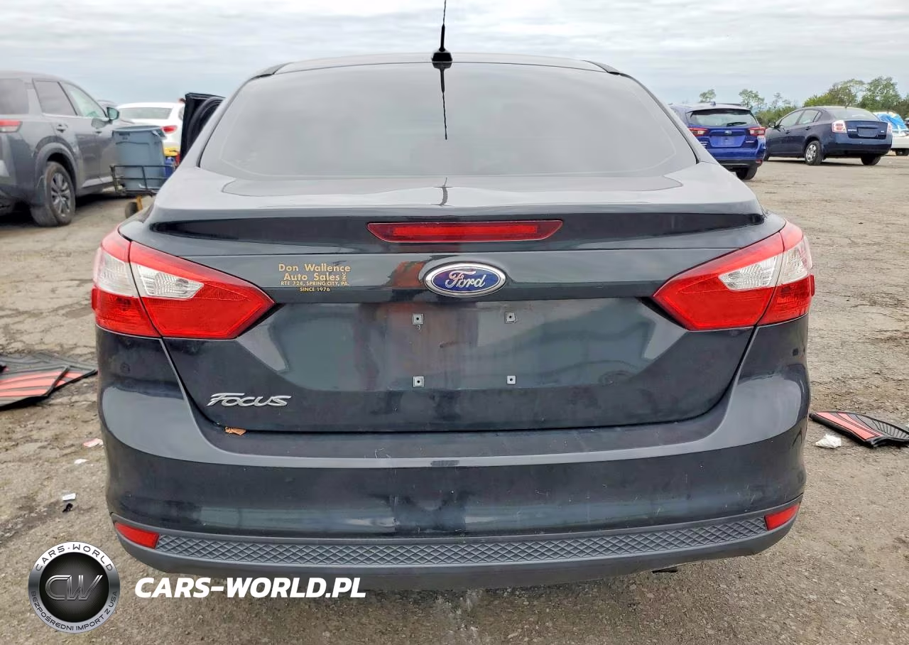 2014 Ford Focus S VIN:1FADP3E24EL395045 - 6