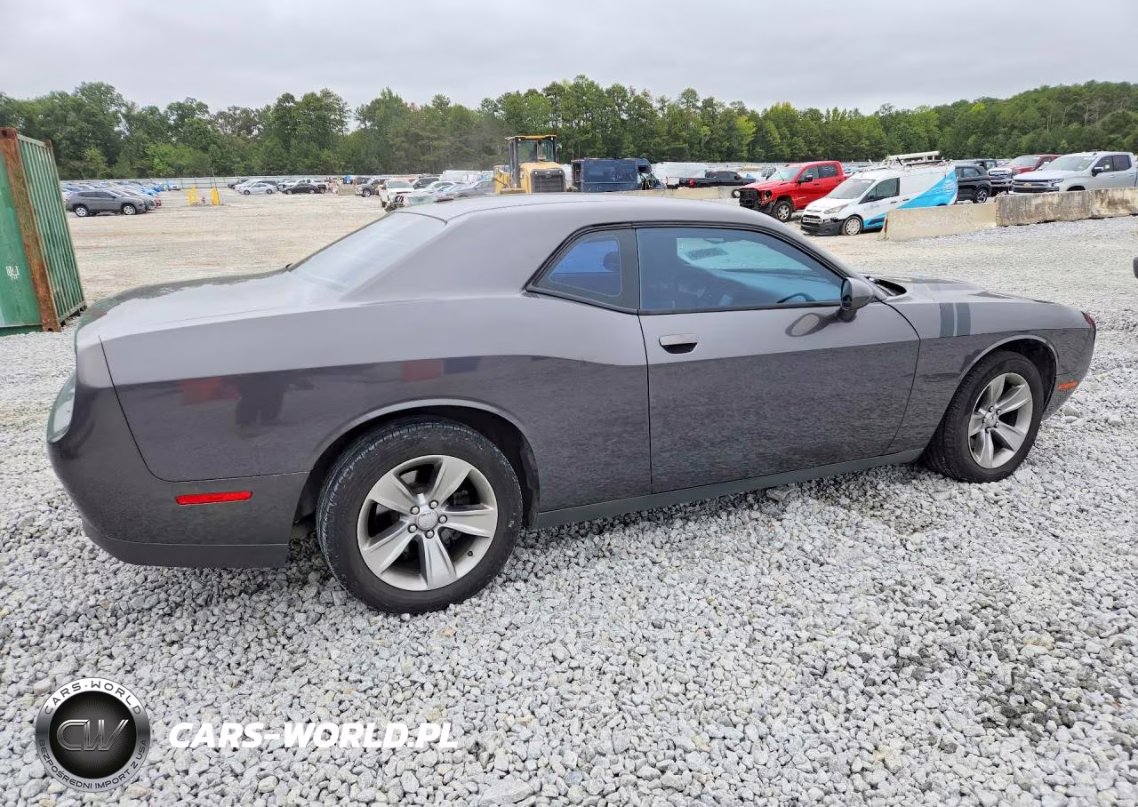 2016 Dodge Challenger Sxt VIN:2C3CDZAG1GH279728 - 3
