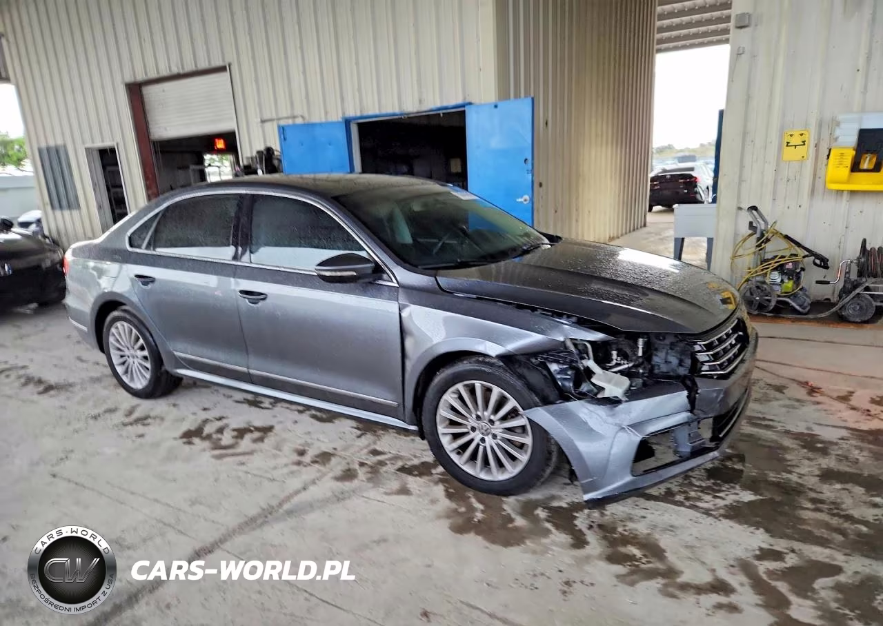 2017 Volkswagen Passat Se VIN:1VWBT7A31HC021495 - 4