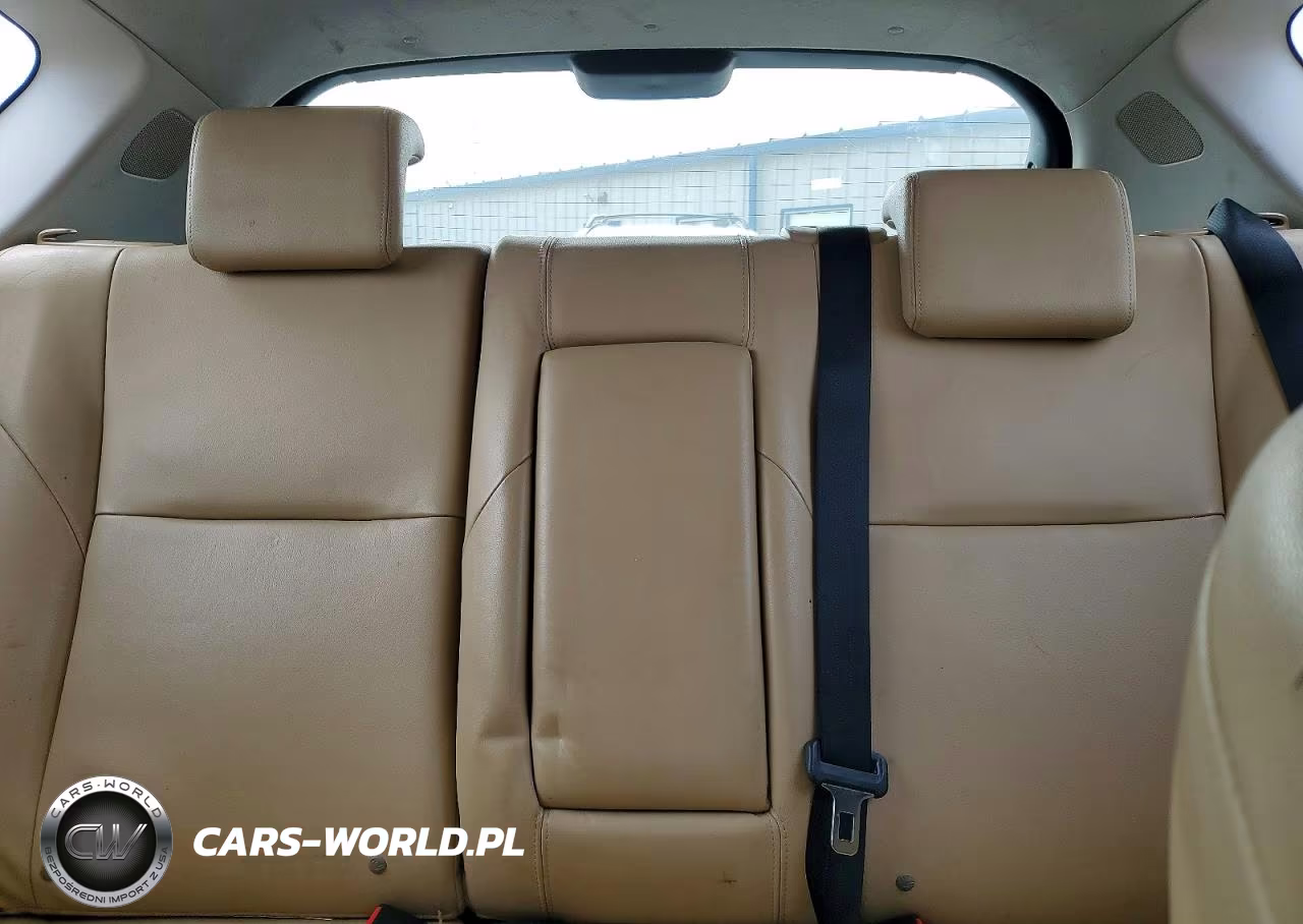 2010 Mazda 3 S VIN:JM1BL1H61A1197142 - 10