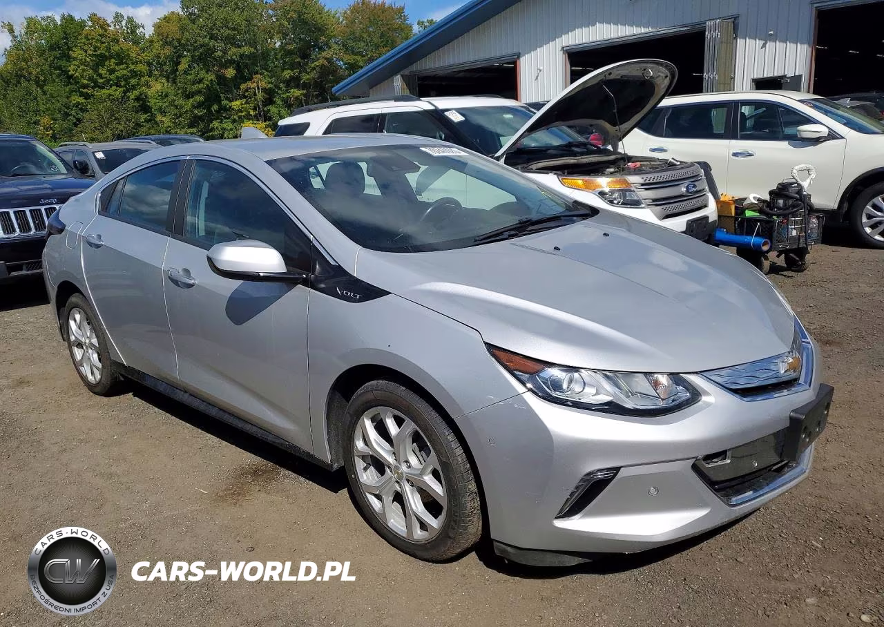2018 Chevrolet Volt Premier VIN:1G1RD6S5XJU155116 - 4