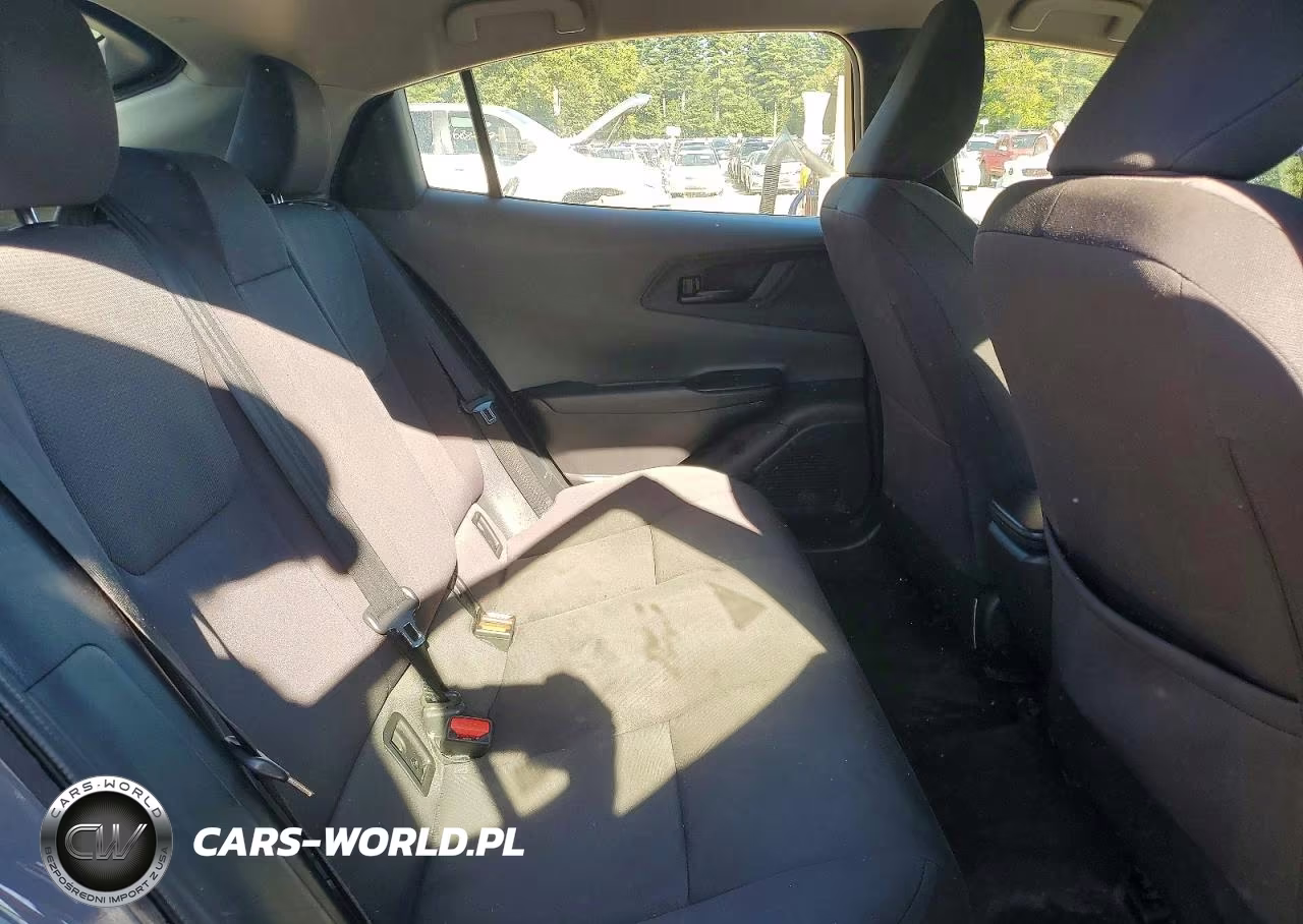 2023 Toyota Prius Le VIN:JTDACAAU9P3000915 - 10