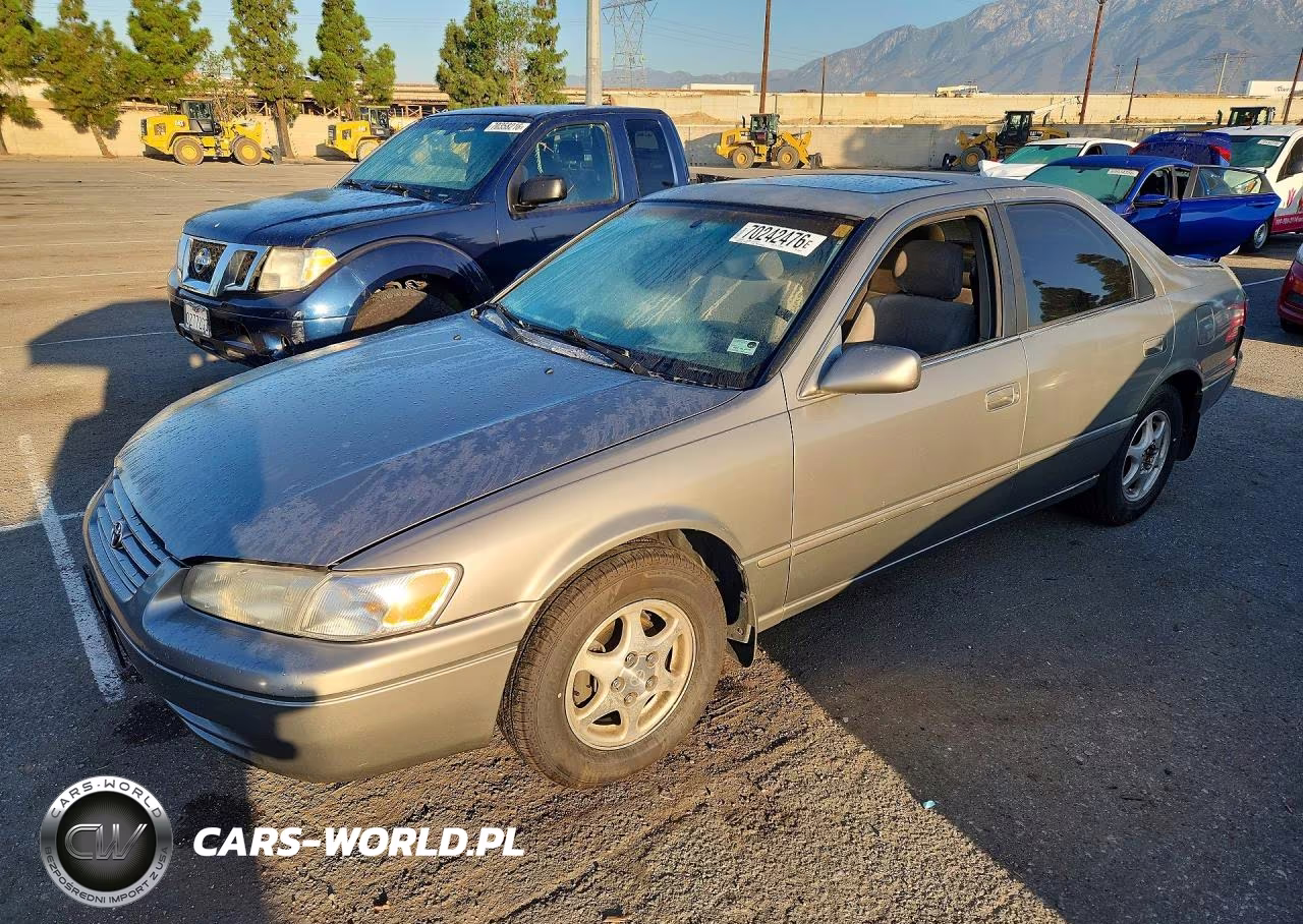 1999 Toyota Camry Le