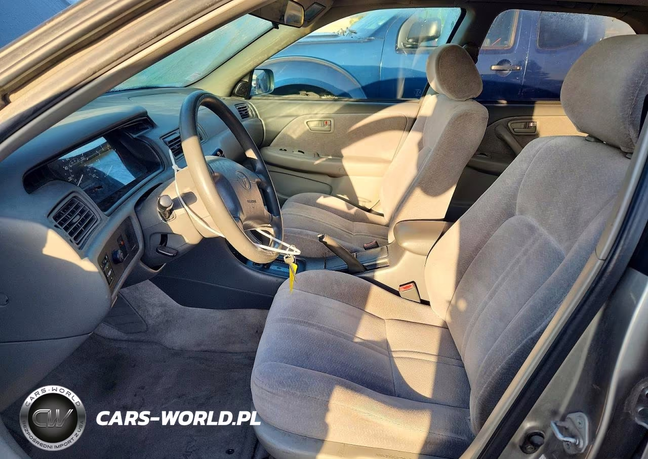 1999 Toyota Camry Le VIN:JT2BG28K9X0282678 - 7