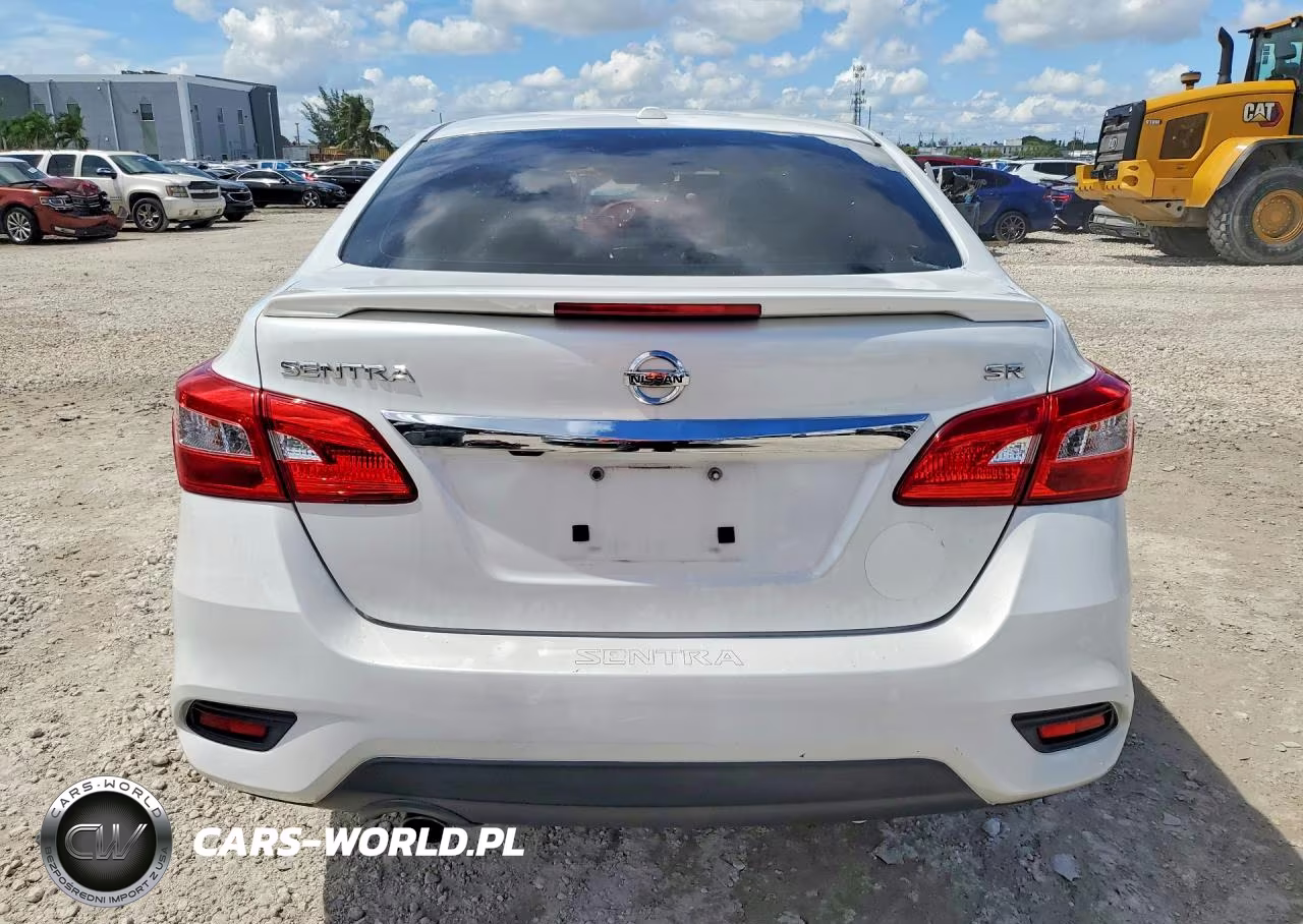 2017 Nissan Sentra Sr VIN:3N1AB7AP1HY240844 - 6