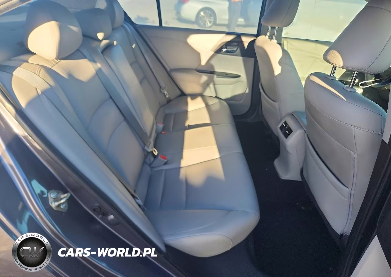 2017 Honda Accord Exl VIN:1HGCR3F81HA022307 - 10