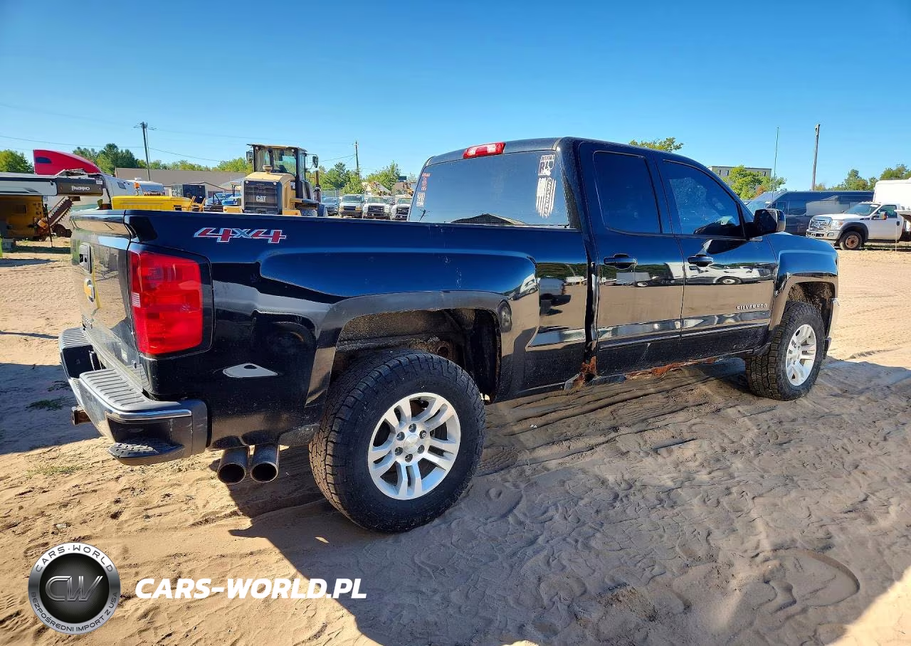 2017 Chevrolet Silverado K1500 Lt VIN:1GCVKREC1HZ158331 - 3