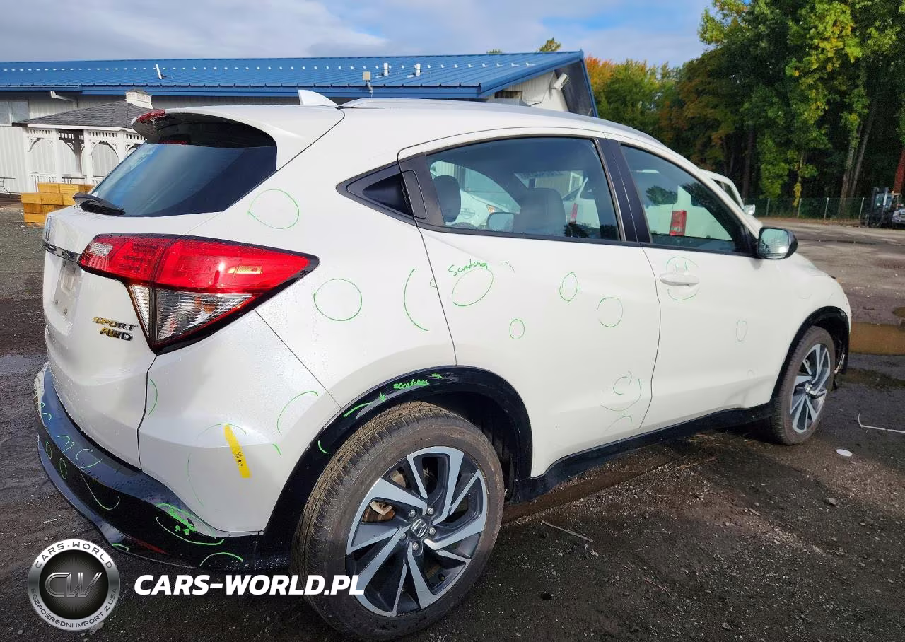 2020 Honda Hr-V Sport VIN:3CZRU6H14LM710171 - 3