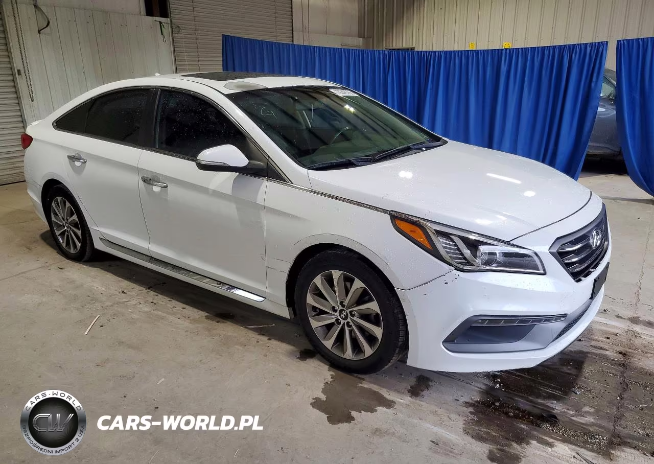 2017 Hyundai Sonata Sport VIN:5NPE34AF6HH552740 - 4