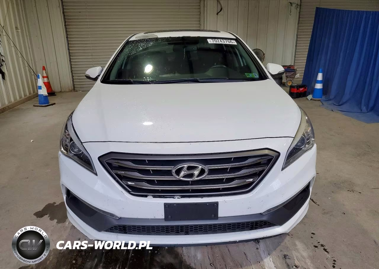 2017 Hyundai Sonata Sport VIN:5NPE34AF6HH552740 - 5