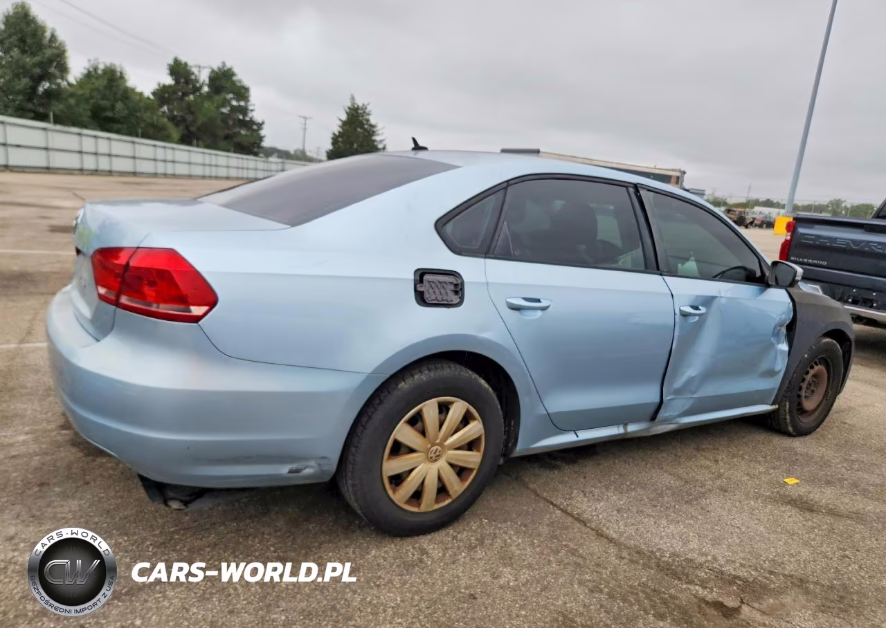 2012 Volkswagen Passat S VIN:1VWAP7A3XCC041821 - 3