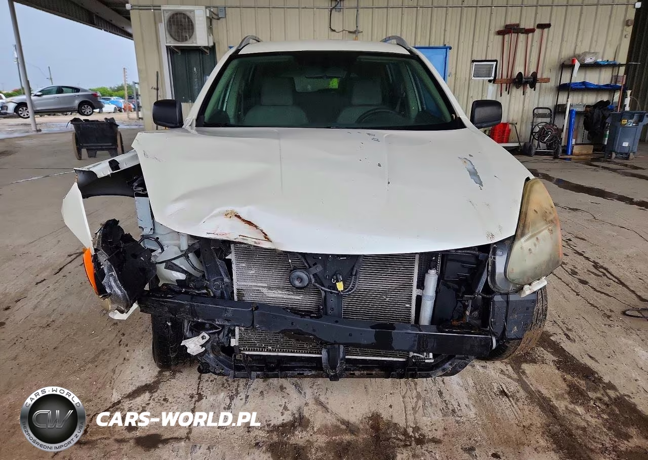 2015 Nissan Rogue Select S VIN:JN8AS5MT0FW667872 - 5