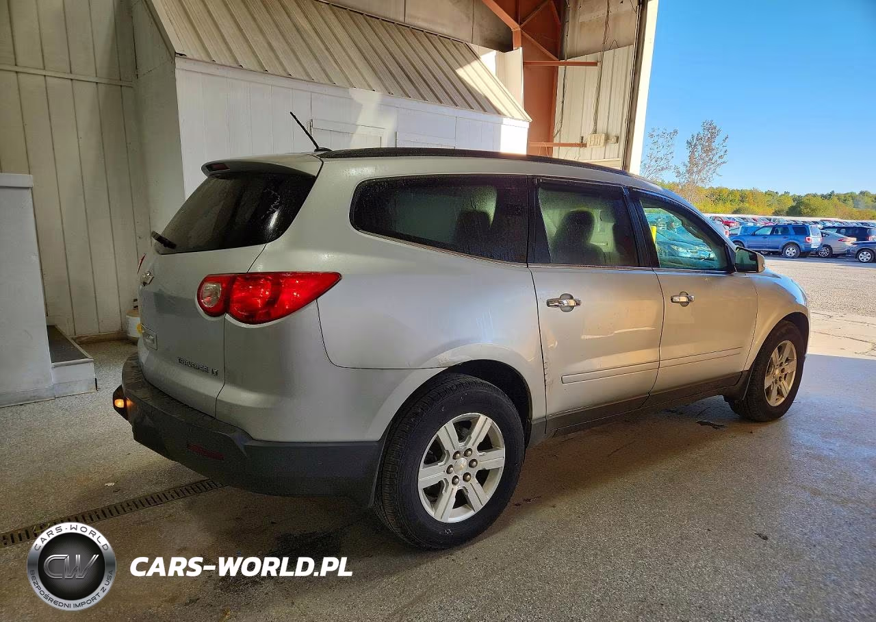 2011 Chevrolet Traverse Lt VIN:1GNKVGED9BJ309243 - 3