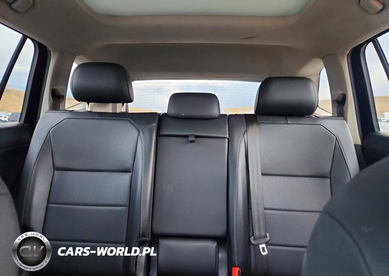 2020 Volkswagen Tiguan Se VIN:3VV2B7AX3LM002545 - 10