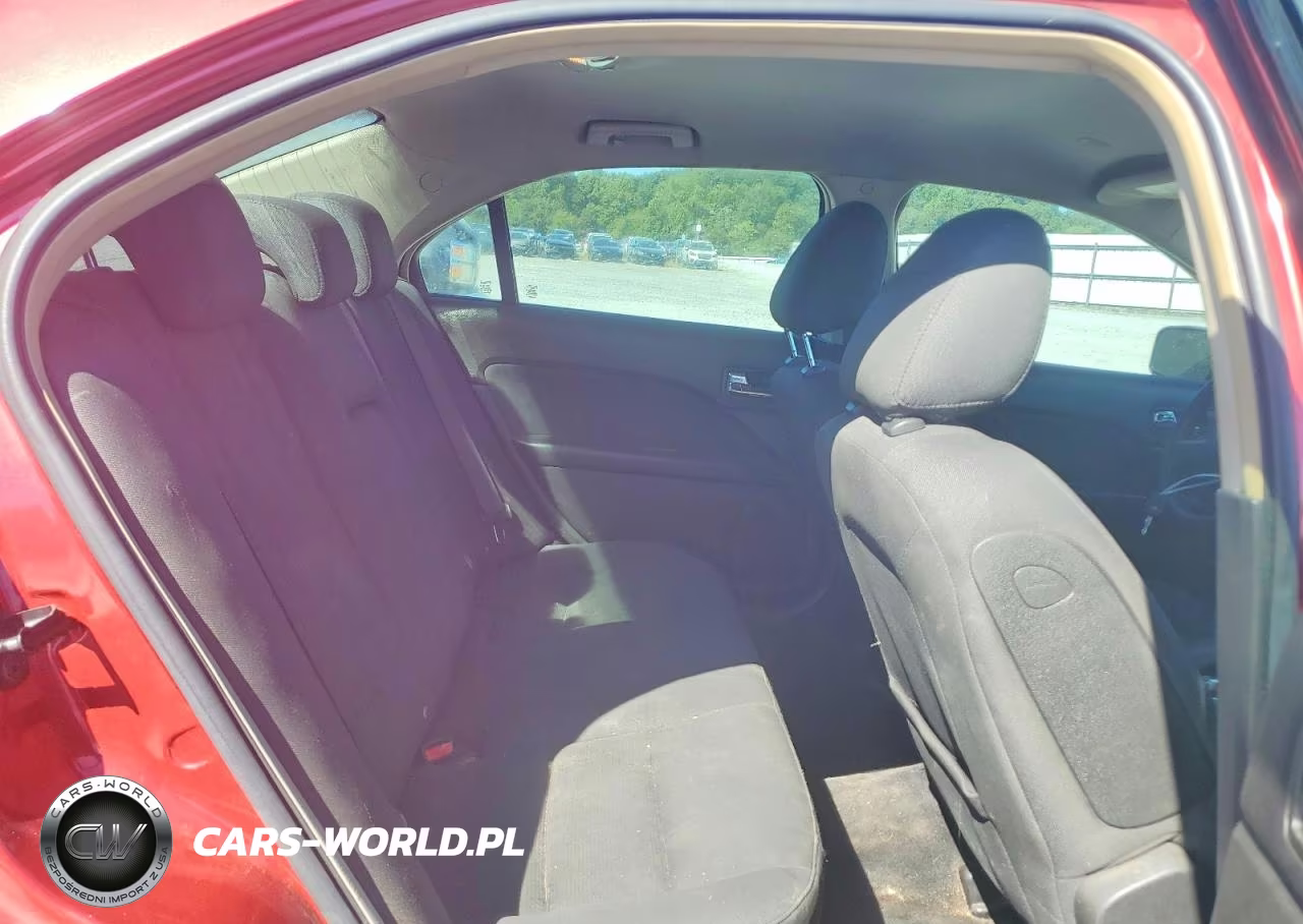 2010 Ford Fusion Se VIN:3FAHP0HA1AR279865 - 10