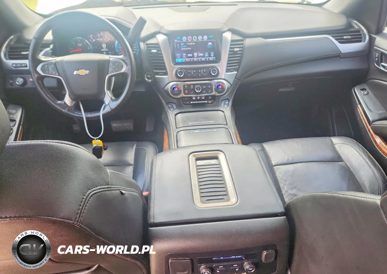 2017 Chevrolet Suburban C1500 Premier VIN:1GNSCJKC3HR252465 - 8