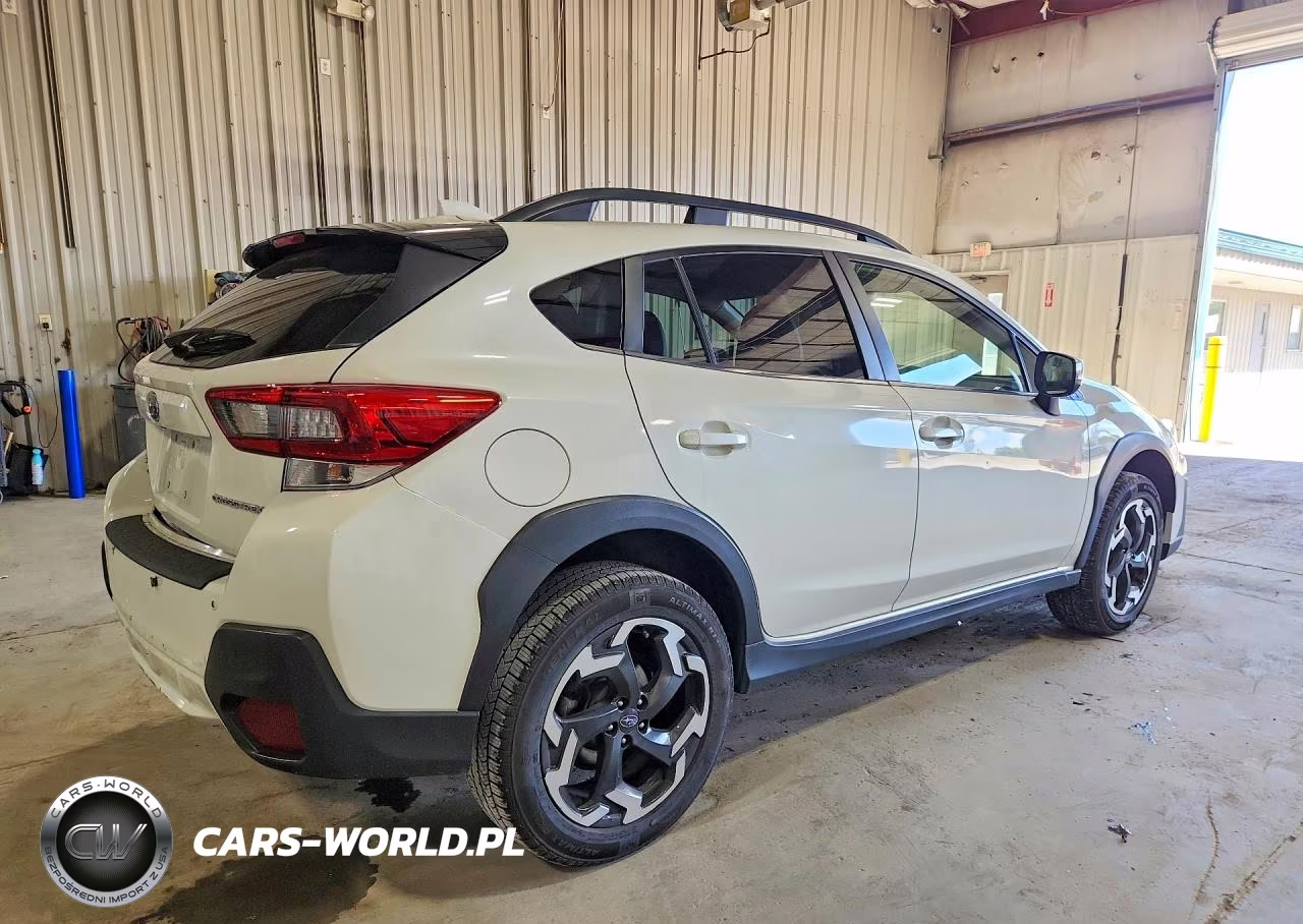 2022 Subaru Crosstrek Limited VIN:JF2GTHMCXN8207689 - 3