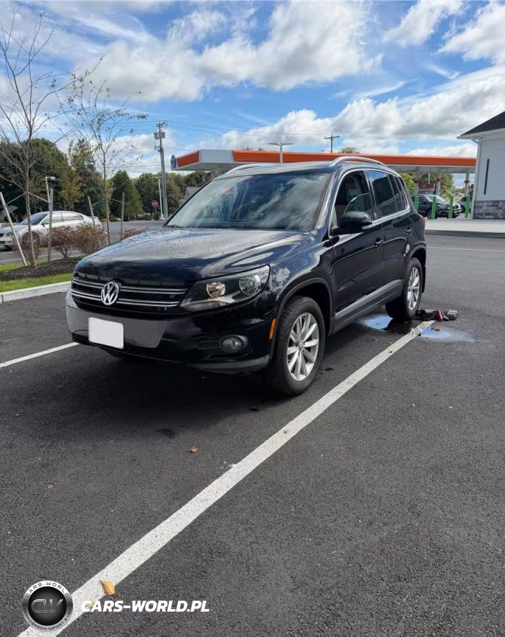 2017 Volkswagen Tiguan Wolfsburg VIN:WVGSV7AXXHK003675 - 2