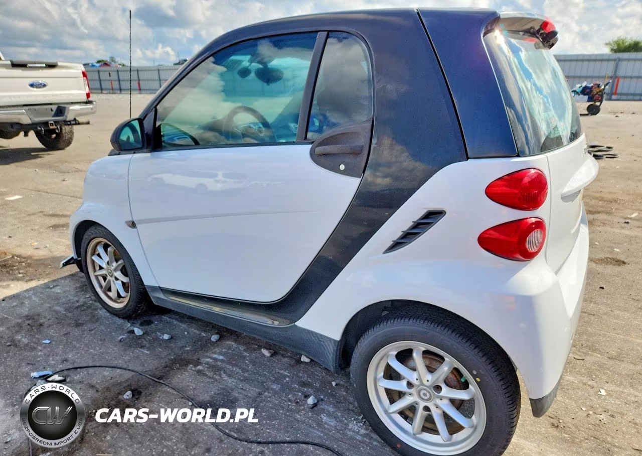 2008 Smart Fortwo Pure VIN:WMEEJ31X08K186611 - 2