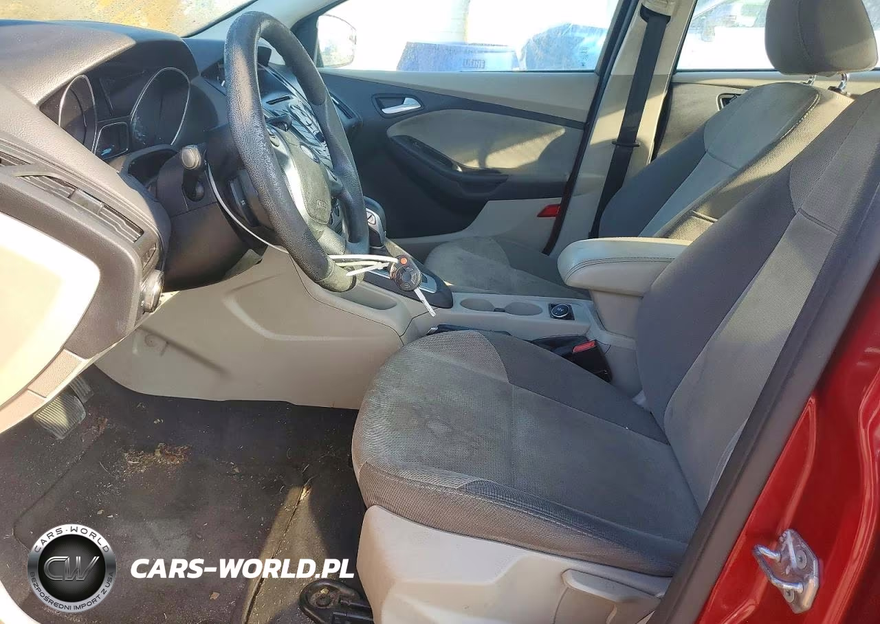 2014 Ford Focus Se VIN:1FADP3F24EL425644 - 7