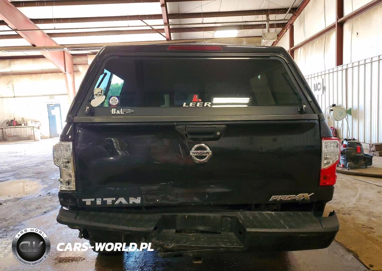2019 Nissan Titan Pro-4X VIN:1N6AA1E54KN517994 - 6