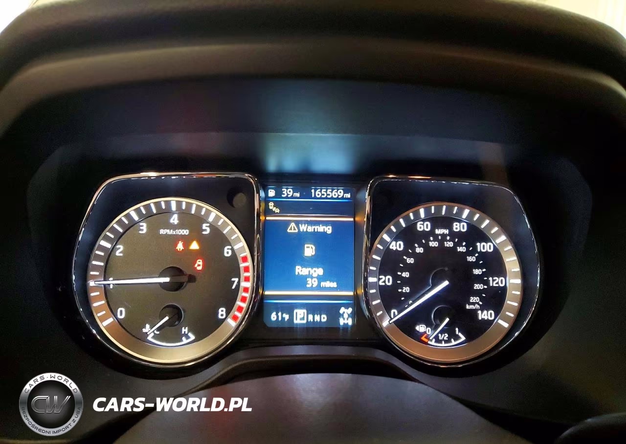 2019 Nissan Titan Pro-4X VIN:1N6AA1E54KN517994 - 9