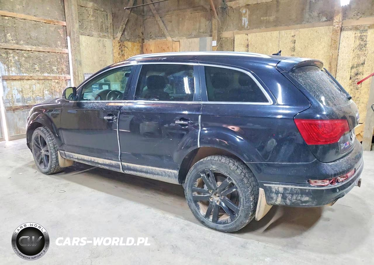 2011 Audi Q7 Premium Plus VIN:WA1LMAFE6BD001590 - 2