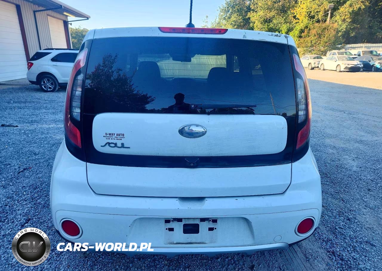 2018 Kia Soul + VIN:KNDJP3A55J7568359 - 6