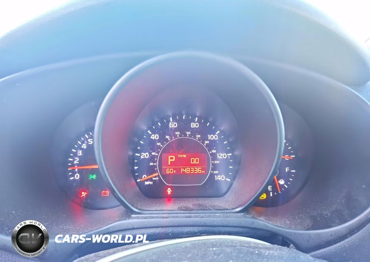 2018 Kia Soul + VIN:KNDJP3A55J7568359 - 9