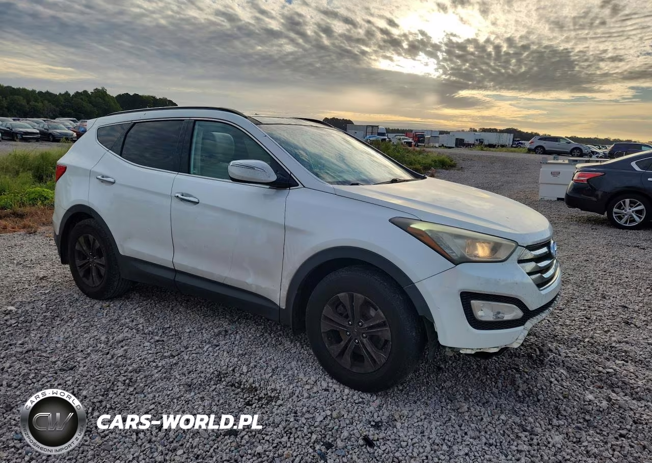 2014 Hyundai Santa Fe Sport 2.4L VIN:5XYZU3LB2EG180822 - 4