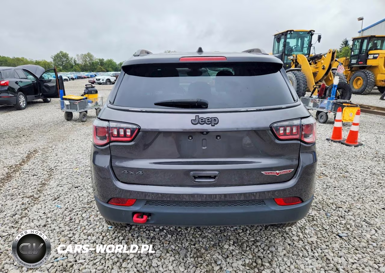 2018 Jeep Compass Trailhawk VIN:3C4NJDDB4JT441558 - 6