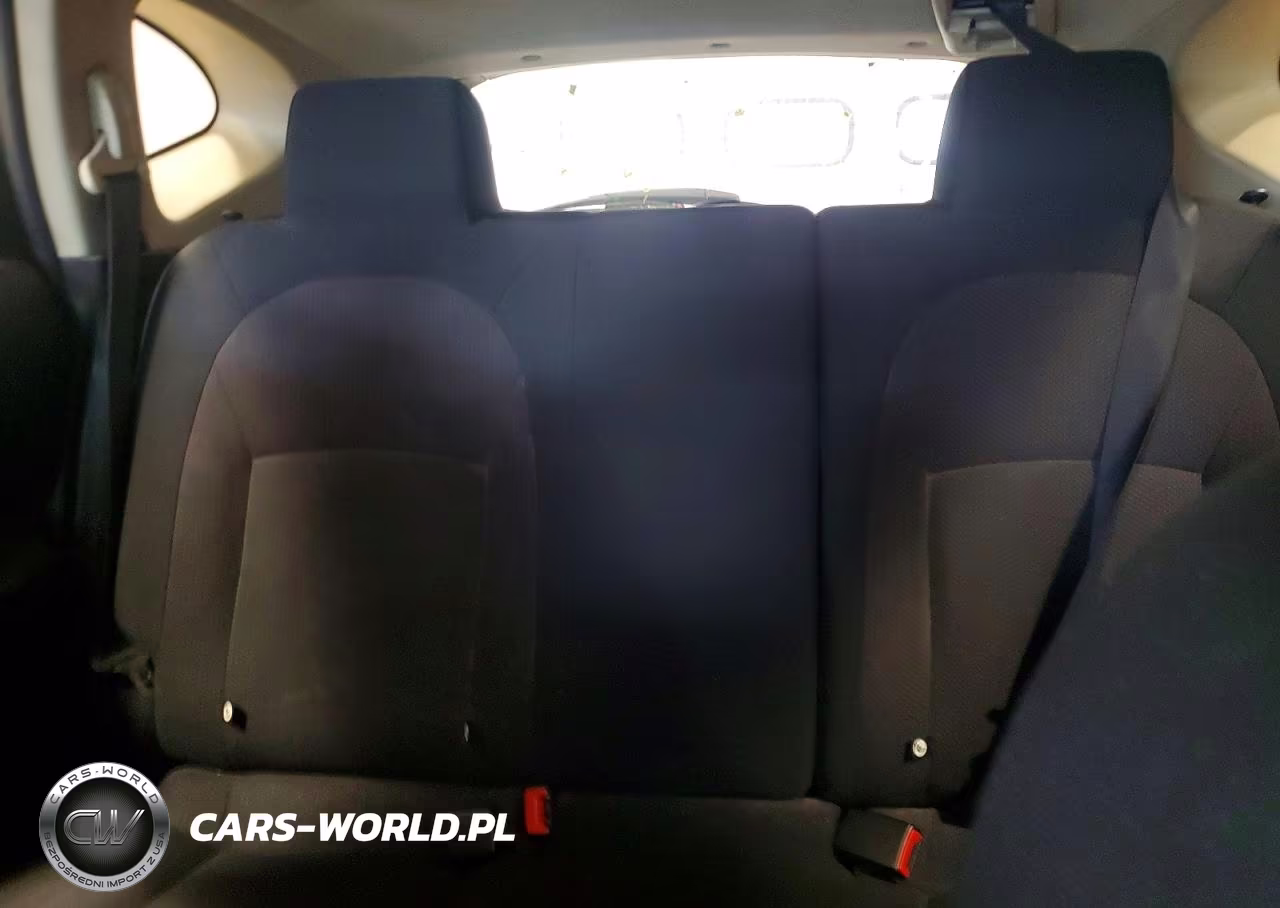 2011 Nissan Rogue S VIN:JN8AS5MV7BW288881 - 10