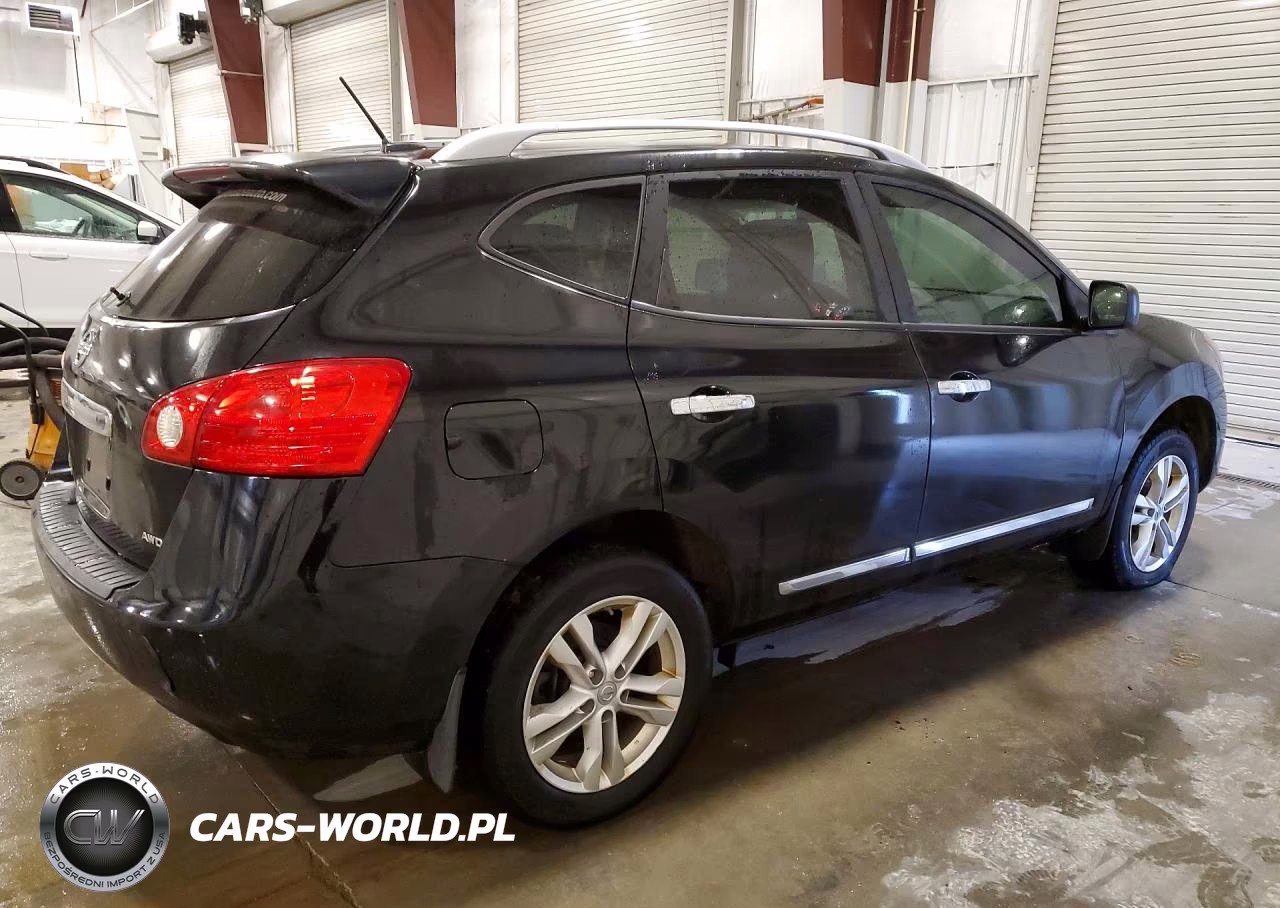 2015 Nissan Rogue Select S VIN:JN8AS5MV7FW767310 - 3