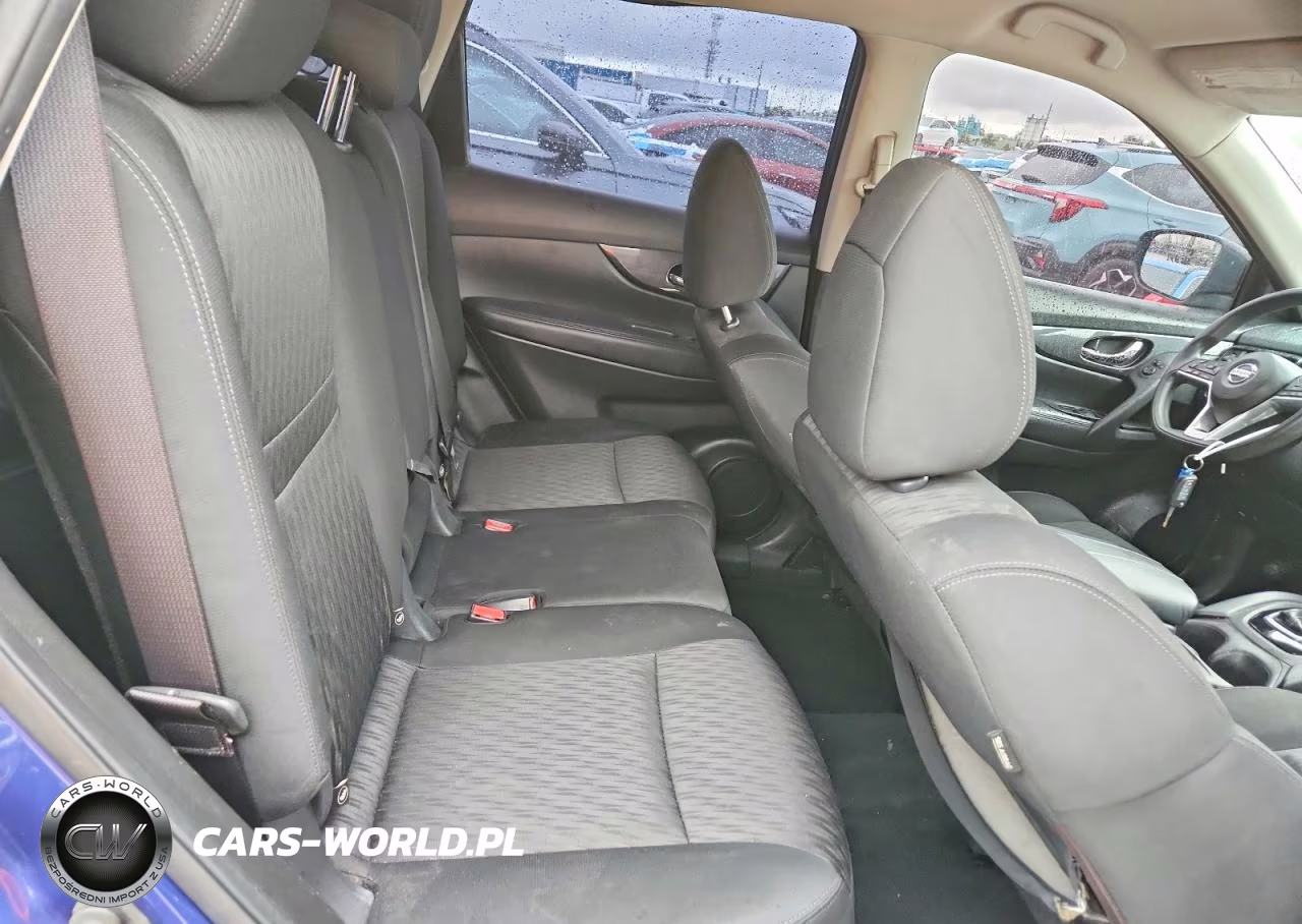 2018 Nissan Rogue S VIN:KNMAT2MV7JP554495 - 11