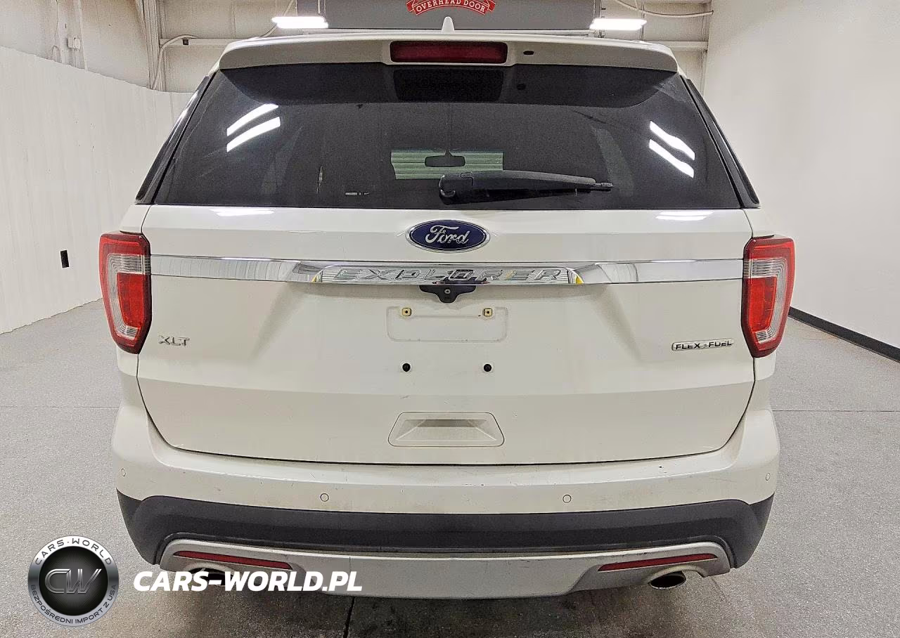 2016 Ford Explorer Xlt VIN:1FM5K7D85GGC65731 - 6