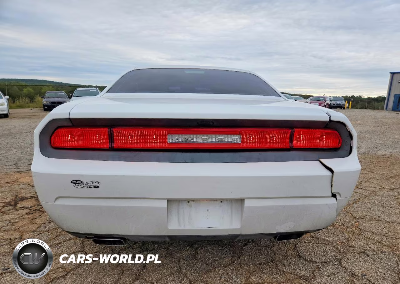 2013 Dodge Challenger VIN:2C3CDYAG8DH581412 - 6