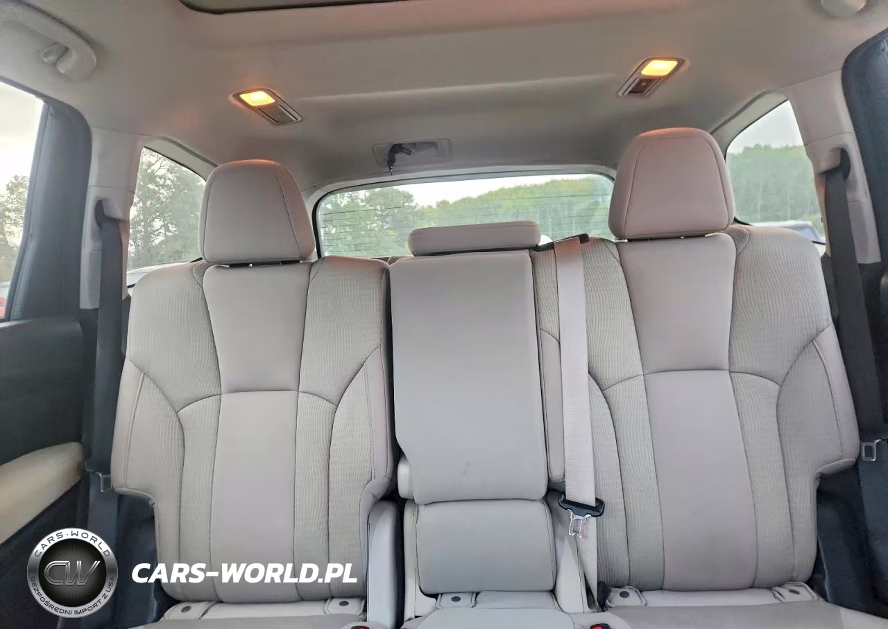 2019 Subaru Ascent Premium VIN:4S4WMAED0K3447862 - 10
