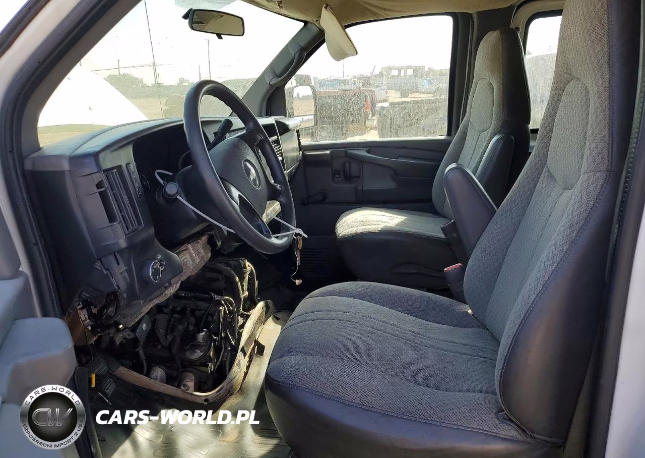 2008 Chevrolet Express G3500 VIN:1GCHG39K981153387 - 7