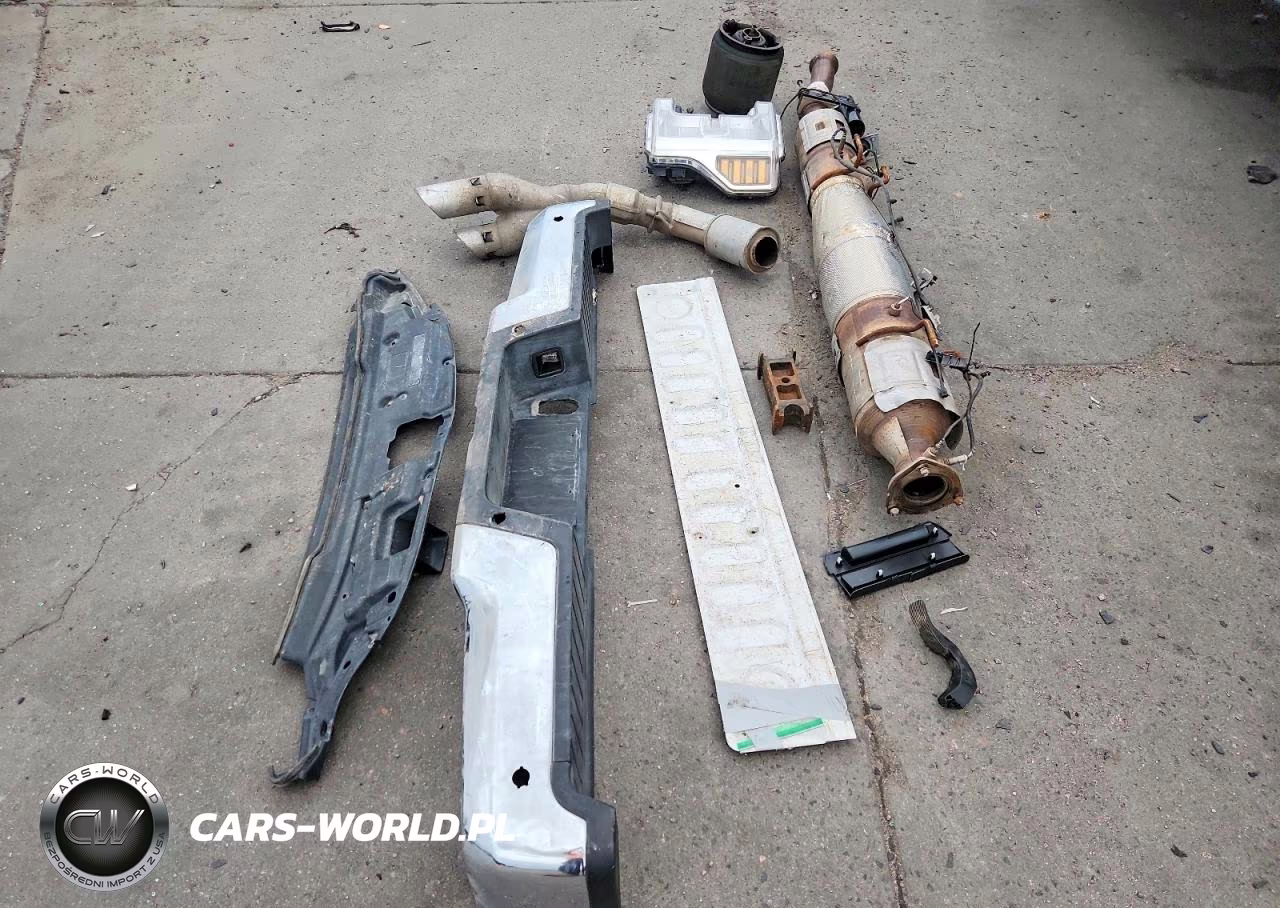 2019 Ford F350 Super Duty VIN:1FT8W3DT2KEC59702 - 12