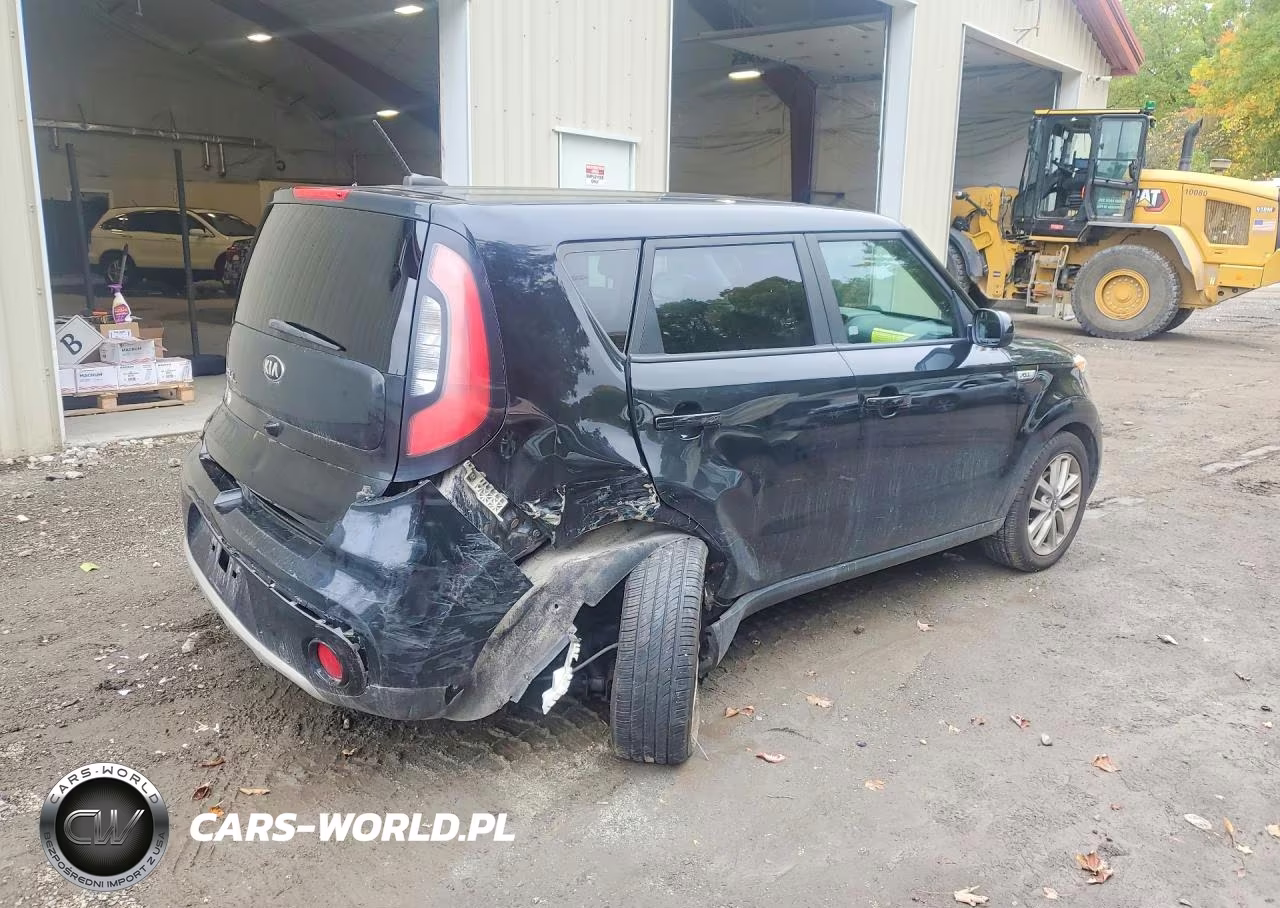 2017 Kia Soul + VIN:KNDJP3A54H7455593 - 3