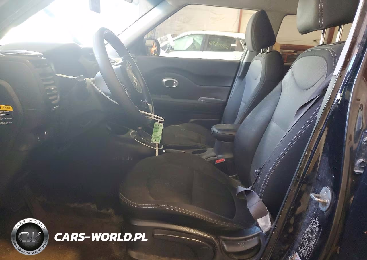 2017 Kia Soul + VIN:KNDJP3A54H7455593 - 7