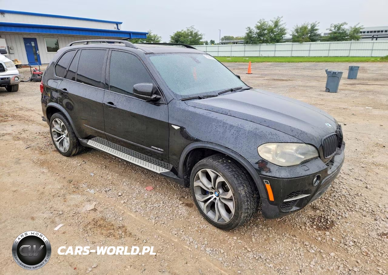2012 BMW X5 xDrive50I VIN:5UXZV8C56CL423469 - 4