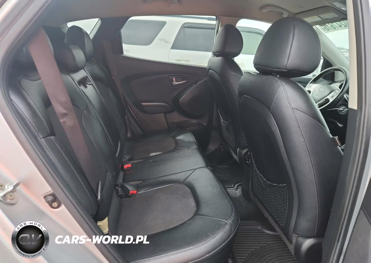 2015 Hyundai Tucson Se VIN:KM8JU3AG8FU014151 - 10