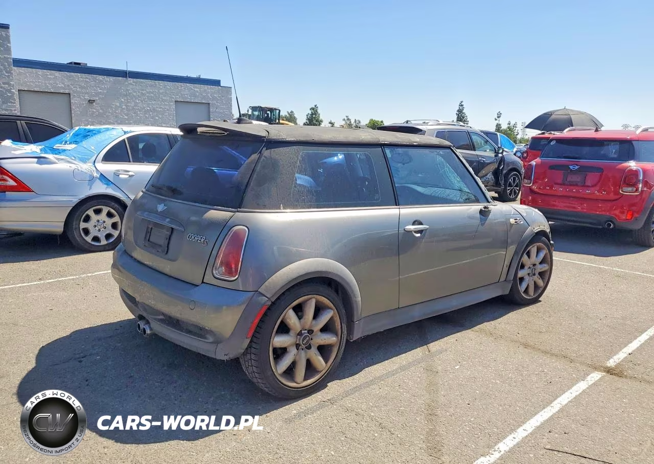 2006 Mini Cooper S VIN:WMWRE33506TL20067 - 3