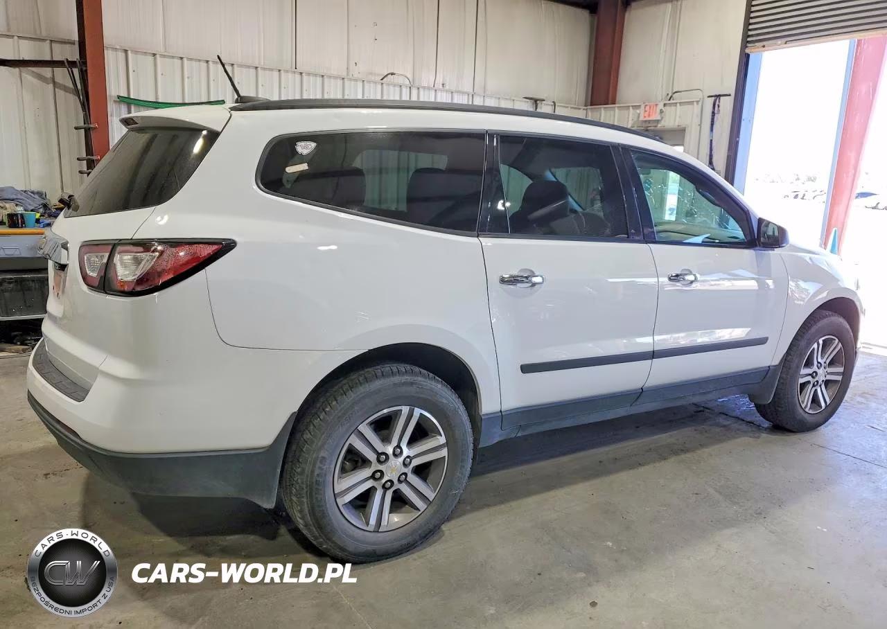 2017 Chevrolet Traverse Ls VIN:1GNKRFKD9HJ236046 - 3