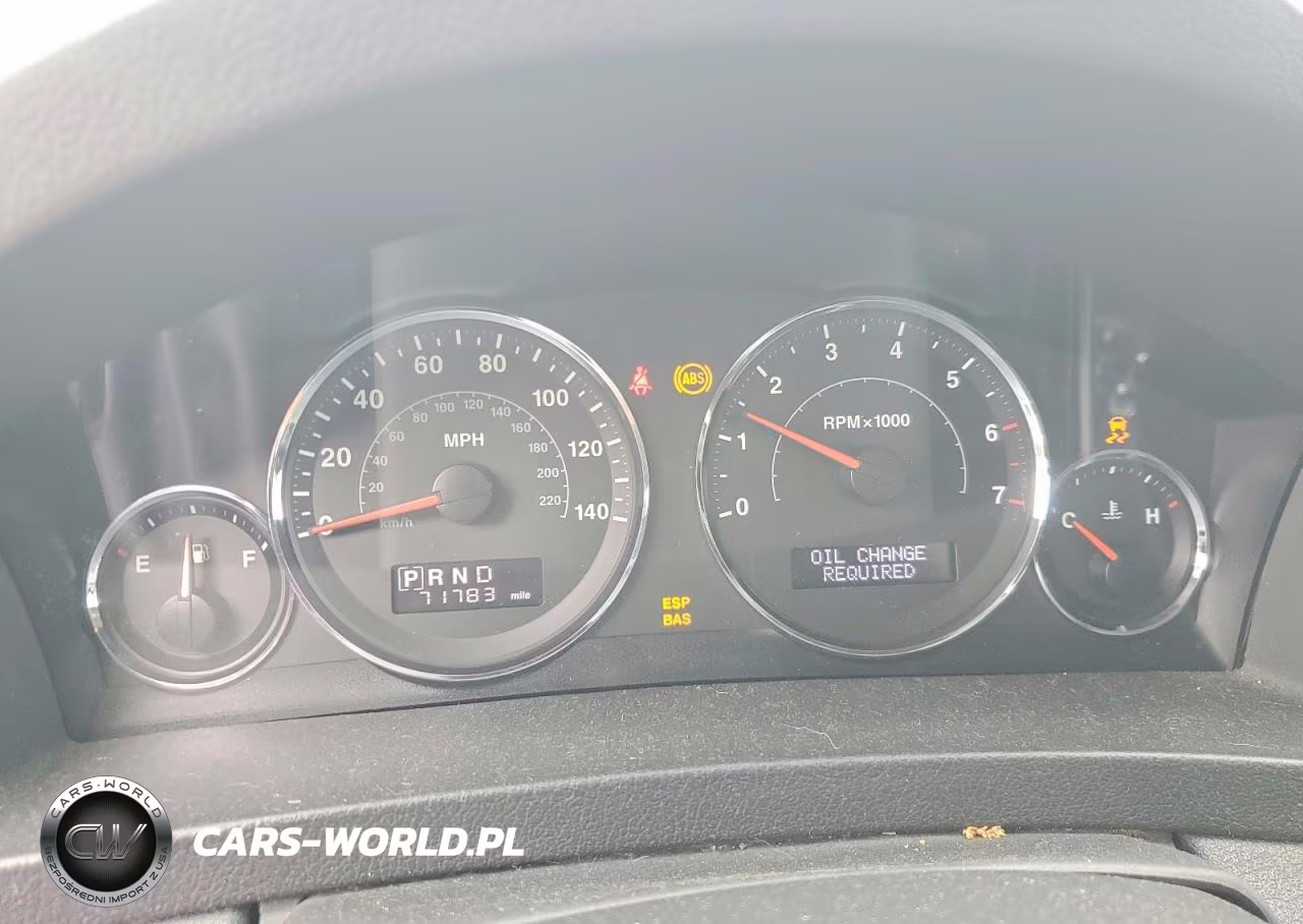 2008 Jeep Grand Cherokee Laredo VIN:1J8GR48K48C102518 - 9