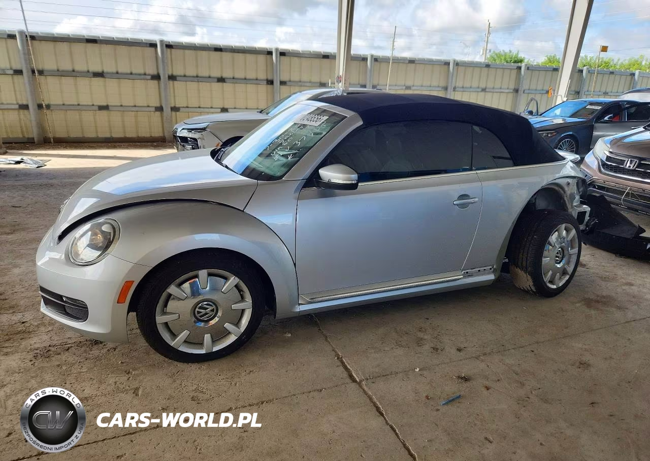 2016 Volkswagen Beetle S-Se